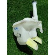 Бачок омывателя Toyota BELTA SCP92 2SZFE