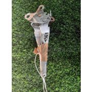 Кронштейн капота Toyota VISTA ARDEO ZZV50 1ZZFE